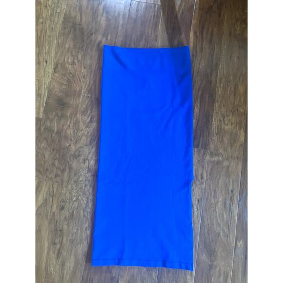 FABLETICS High-Waisted Ribbed Seamless Skirt Size Medium M GORGEOUS COLOR - Picture 4 of 4